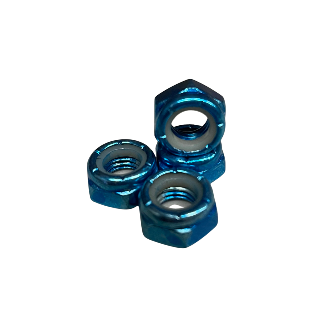 COLORED AXLE NUTS (SET OF 4)